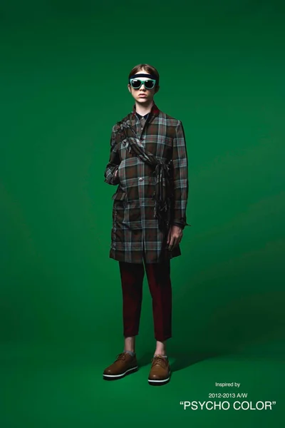 Look 32